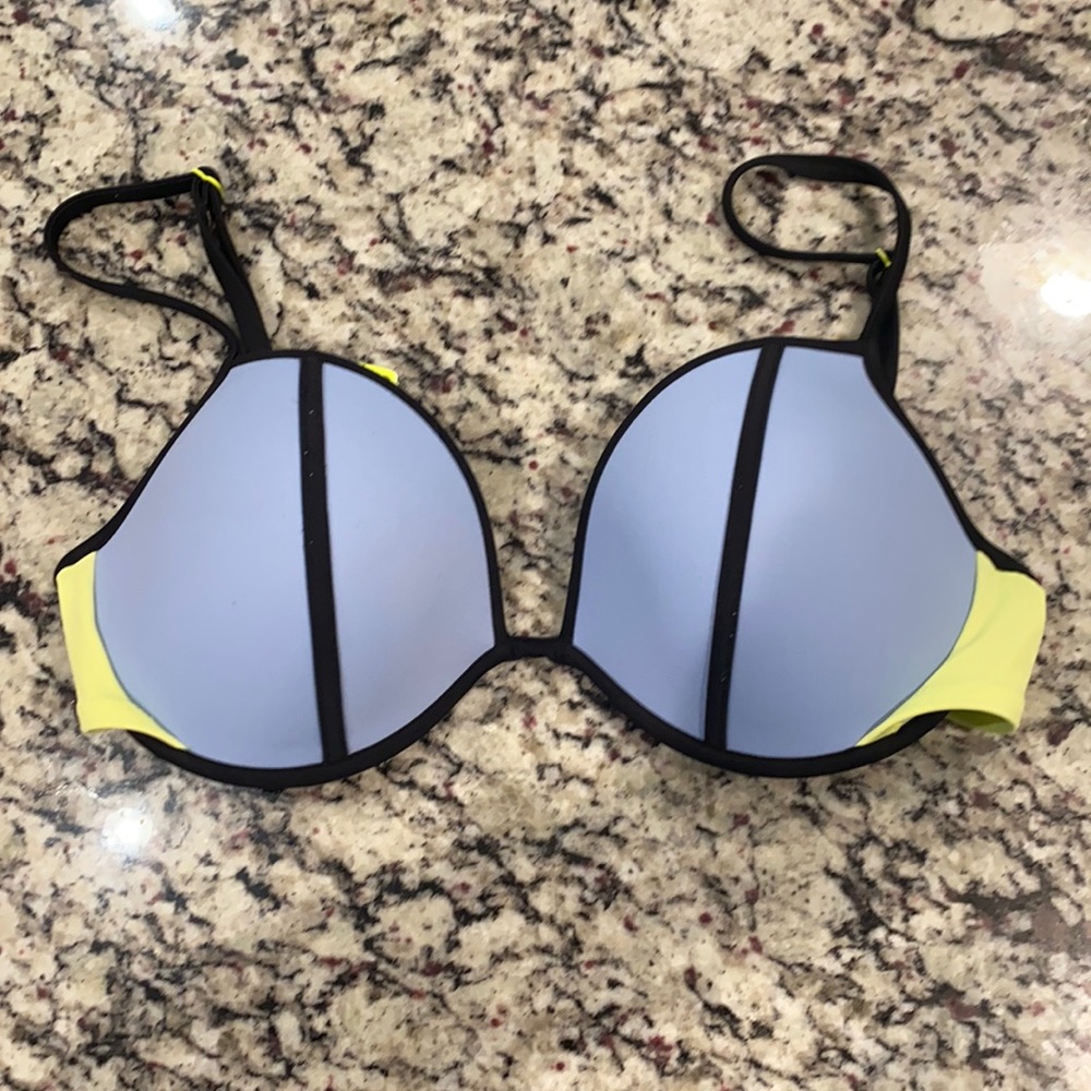 Vs swim top